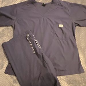 Blue Sky Classic Shelby Scrub set